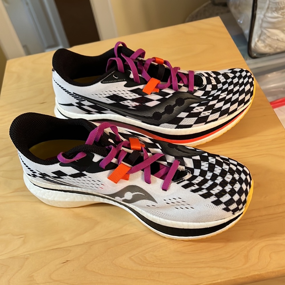 Saucony - Endorphin Pro 2 - Women’s Size 8 - EUC - Picture 5 of 9